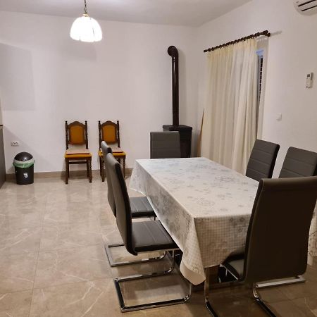 Apartman Gilan Seget Vranjica Zewnętrze zdjęcie