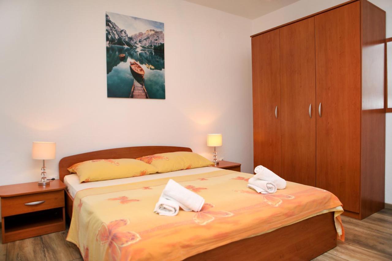 Apartman Gilan Seget Vranjica Zewnętrze zdjęcie