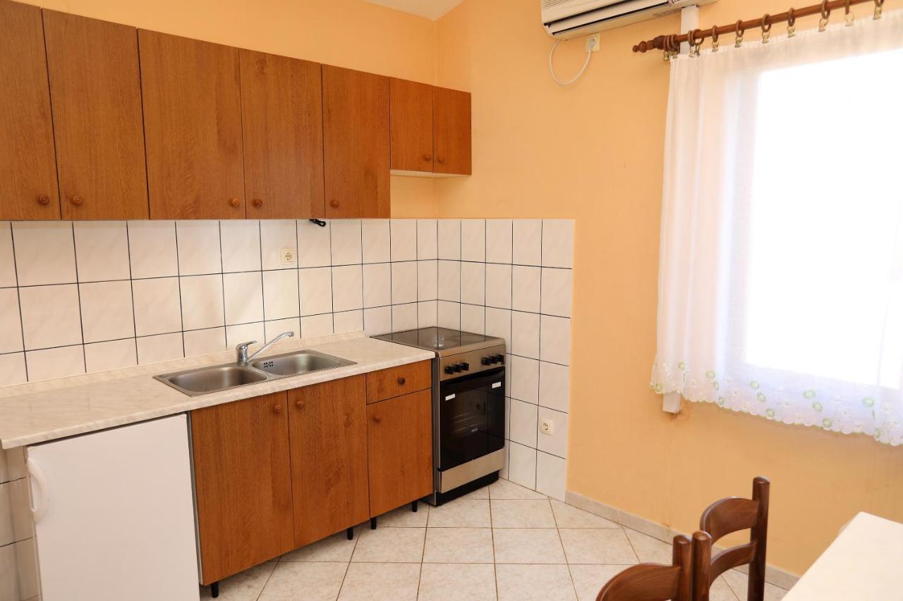 Apartman Gilan Seget Vranjica Zewnętrze zdjęcie